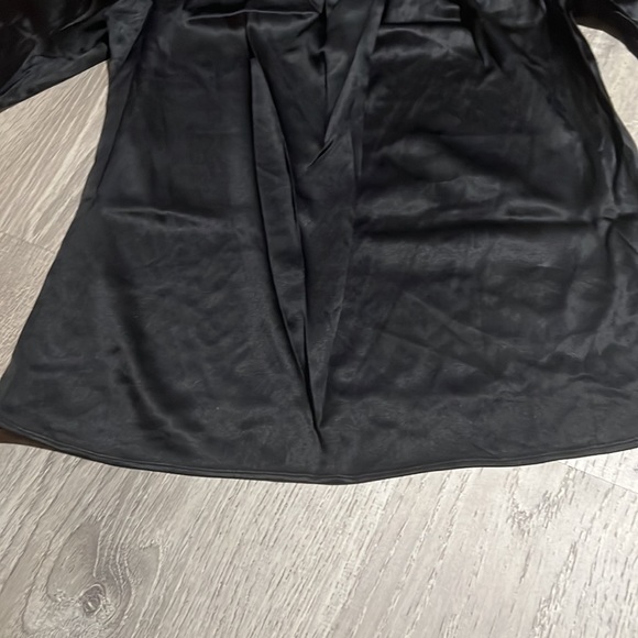 Vince Black Silk Blouse - Picture 2 of 14